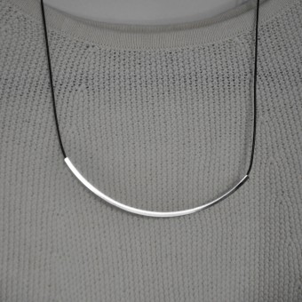 nahili KETTE "square tubes" minimal Bogen (Weißgold) Schmuck