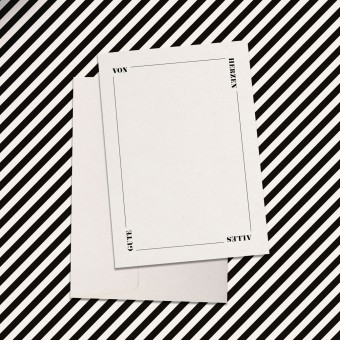 SALE - Love is the new black – Grußkarte "Von Herzen"