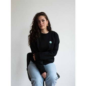 Stadtliebe® | Kassel Sweatshirt mit gestickter „Spitzhacke“ Schwarz 100% Bio-Baumwolle
