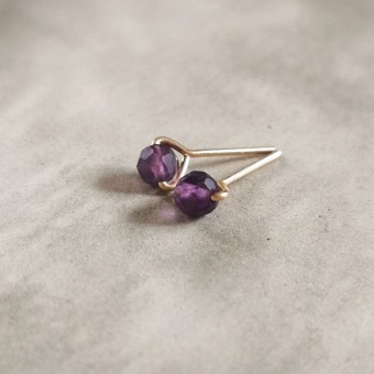 Amethyst Ohrstecker – Schutz und Klarheit, wann immer du sie brauchst! - handgefertigt aus Sterling Silber oder (Rosé) Gold Filled - KIZZU Schmuck Manufaktur 