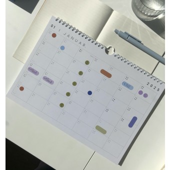 Kalender 2025 mit Aufklebern A4/A3 - SANS.