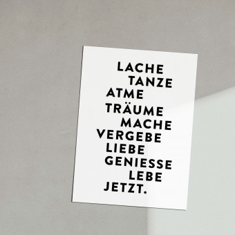 Love is the new black - Postkarte - 
Lebe jetzt 