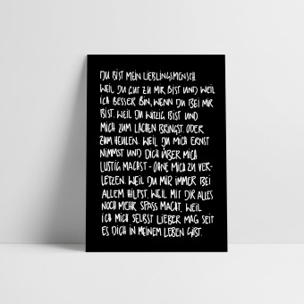 Love is the new black - Postkarte "Lieblingsmensch"