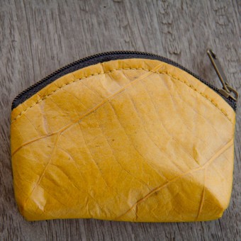 Mini Portemonnaie aus Blättern in gelb BY COPALA