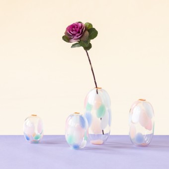 Objektvase "Confetti" – Soft Pastel, Mundrand Puderbeige – HOFF GLAS