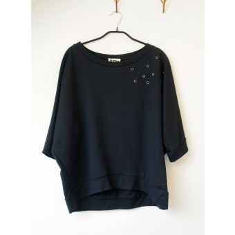 Trikotesse Eyelet Sweater