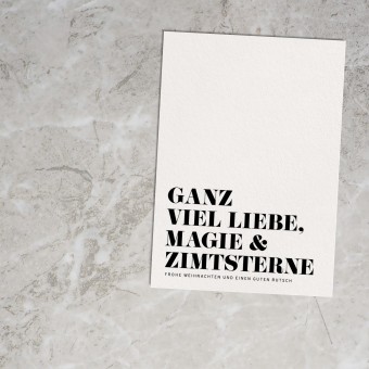 Love is the new black - Postkarte "Zimt"