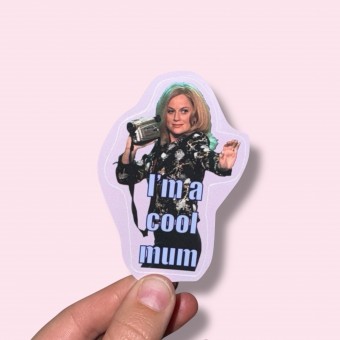 COOL MUM Vinyl Sticker - The Propcorner