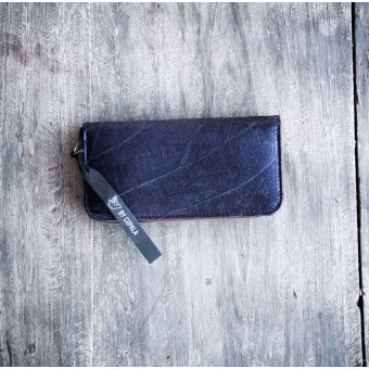 Portemonnaie aus recycelten Blättern / Nachhaltige vegane Brieftasche in lila / blau BY COPALA