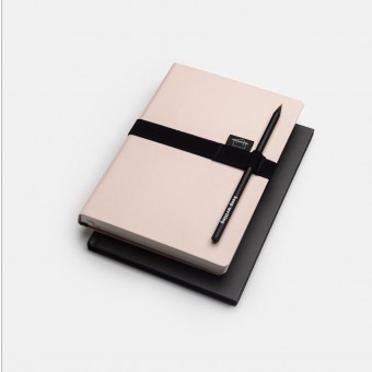 Stift- & Notizbuchband in Schwarz – Brunhilda