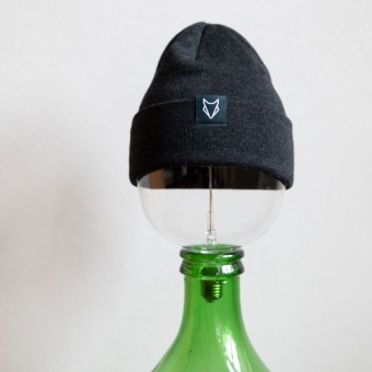 Ecostories Merino Beanie Fuchsbau anthrazit