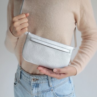 alexbender Flache Gürteltasche echt Leder Silber
