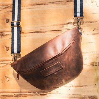 Crossbody Slingbag - chocolate/serenity (Leder) - Burning Love
