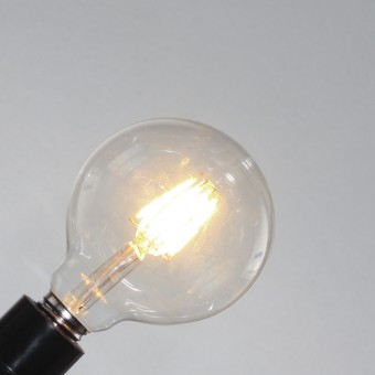 toshi LED Globe Ø 95 (klar, E27, 4W)