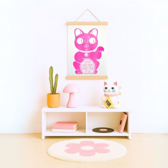 Riso-Poster Lucky Cat & Magnetischer Aufhänger – Brunhilda