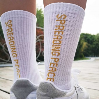SPARKLES OF LIGHT | SPREADING PEACE SPORTSOCKEN