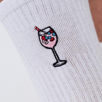 Wildberry Spritz | Bestickte Bio Baumwoll Socken | Fashion Drinks