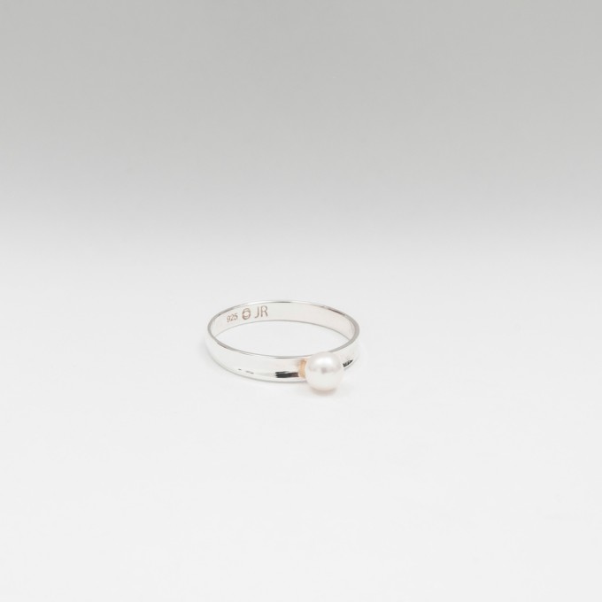 Jonathan Radetz Jewellery, Ring AKOYA, Silber 925, Japanische Akoya Perle