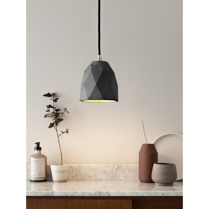GANTlights - Beton Hängelampe [T1] dark Lampe Gold trianguliert
