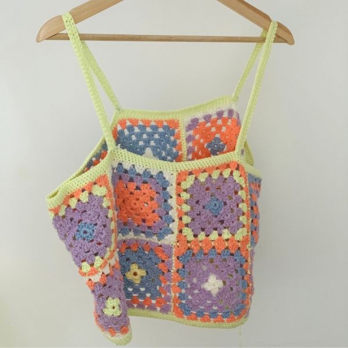 'Flowers' Handgemachtes Häkel-Top von crroco studio
 