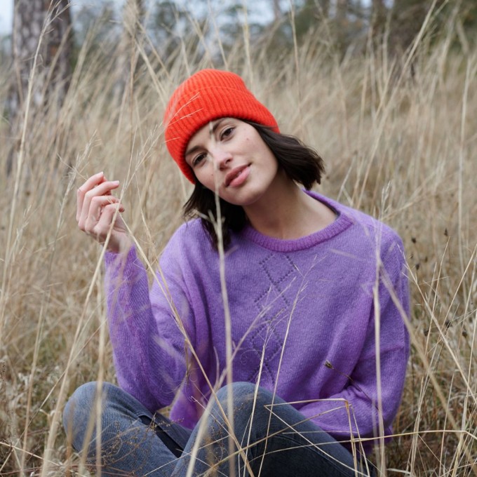 Mohair Pullover RIKKI mit Ajourmuster (lila) von wildes.