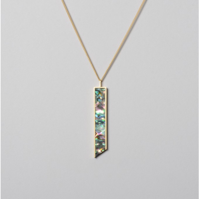 Teresa Gruber 
Anhänger "Mother of pearl- one"
925 Silber - 14kt vergoldet