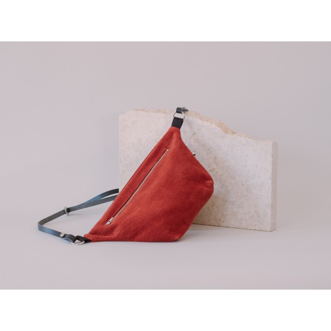 ZACAMO – Bauchtasche •Cord• rostrot