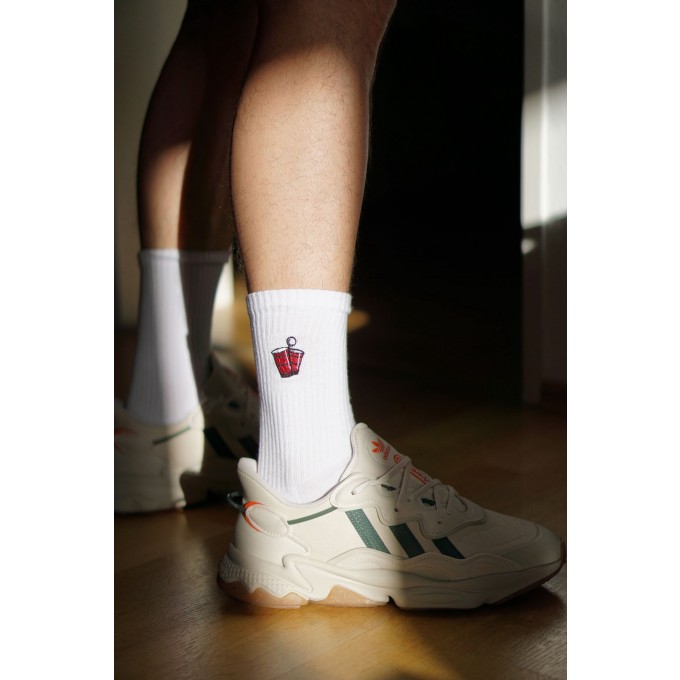 Beerpong | Bestickter Bio Baumwoll Socken | Fashion Drinks