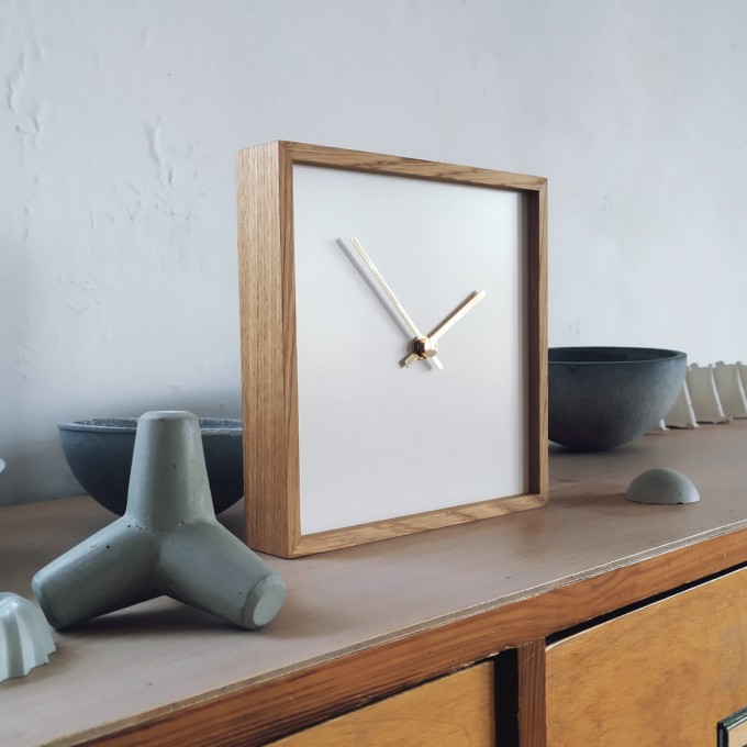 the square - skandinavisch weiß | Constantin Lindner | Wanduhr Standuhr Uhr
