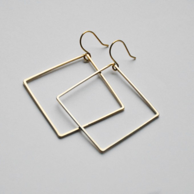 nahili OHRRINGE "Shapes" minimal Anhänger - Quadrat gold oder silbern (weißgold) plattiert 