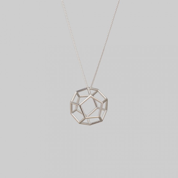 Teresa Gruber Anhänger 
"platonic solids- "Dodekaeder", 925 Silber