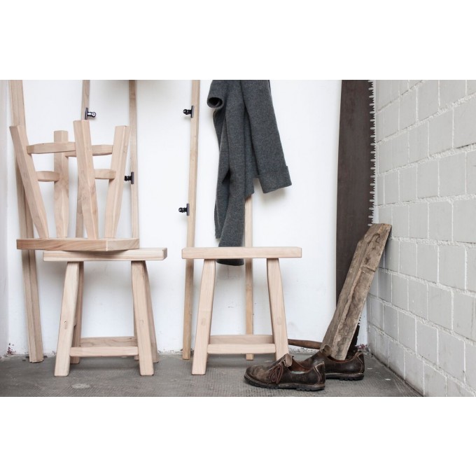 Massivholz Hocker "Hans" - Anton Doll Holzmanufaktur