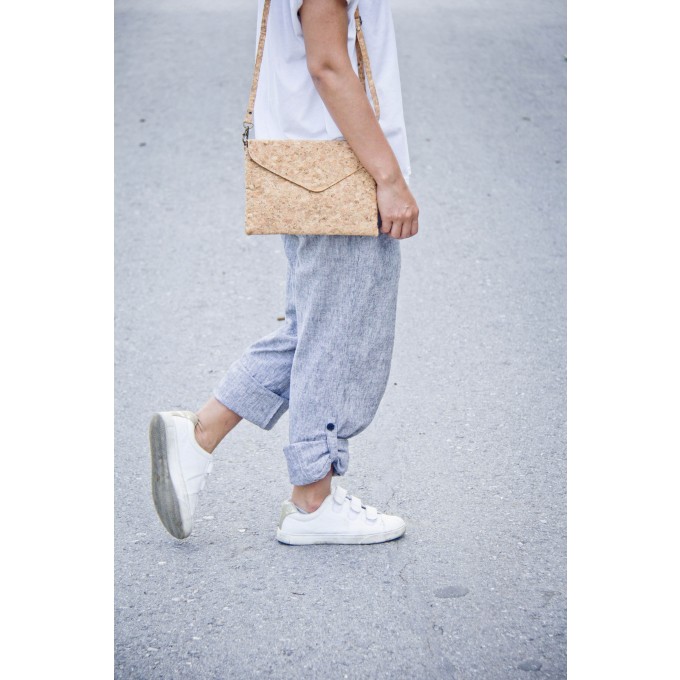 Praktische Kork Handtasche, vegane Clutch BY COPALA