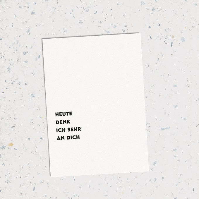Love is the new black - Postkarte "Heute denk ich"