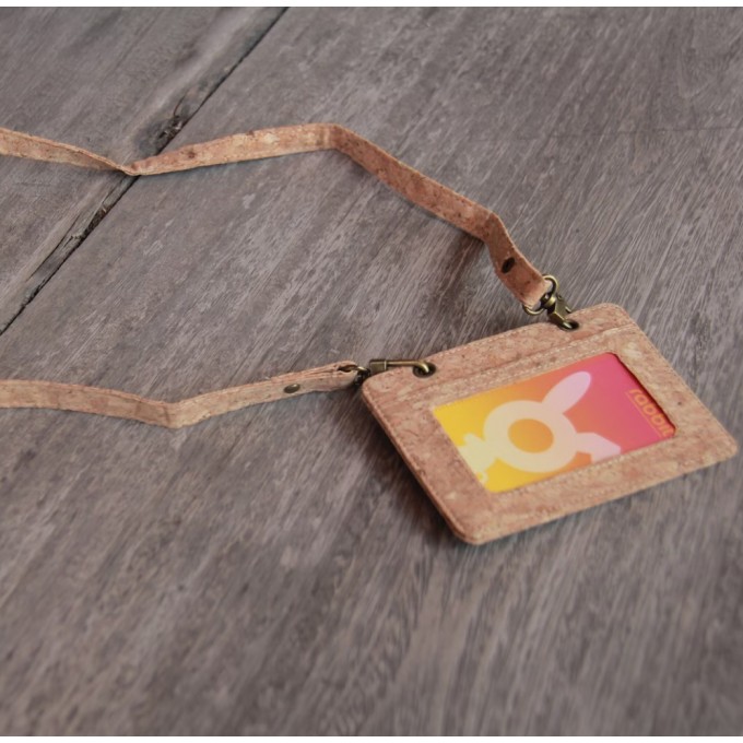 Kartenhalter & Lanyard aus Kork /  Ausweishülle, vegan ohne Plastik BY COPALA