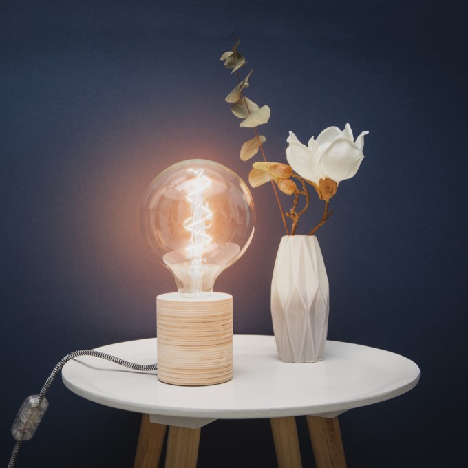 Lichtliebe Tischleuchte "Fafoo" in weiß und schwarz-weiß inkl. Edison Spiral LED im Retro Design mit nur 1,8 Watt