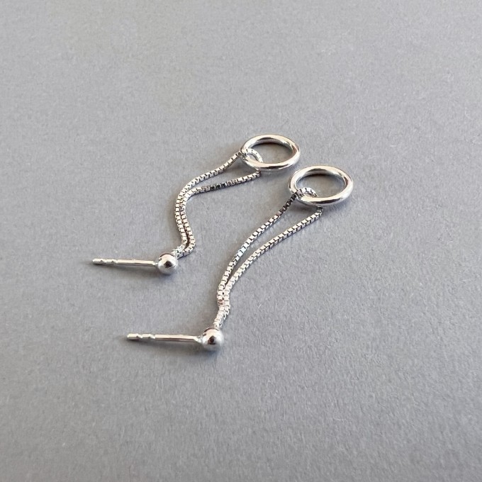 Teresa Gruber 
Ohrringe „Pendulum“ 
925 Silber