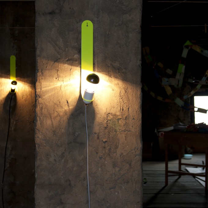 toshi SKIPPER Wandleuchte (neon)
