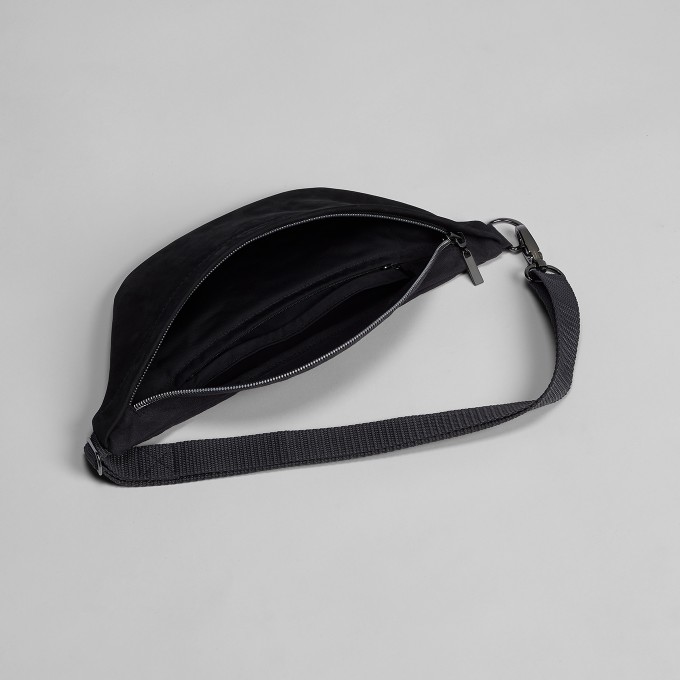 VANOOK – Bauchtasche mit Innentasche
Black