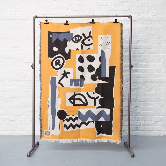 Tagesdecke gewebt & limitiert // "Registrated" // 105x155cm // Tobias Degel