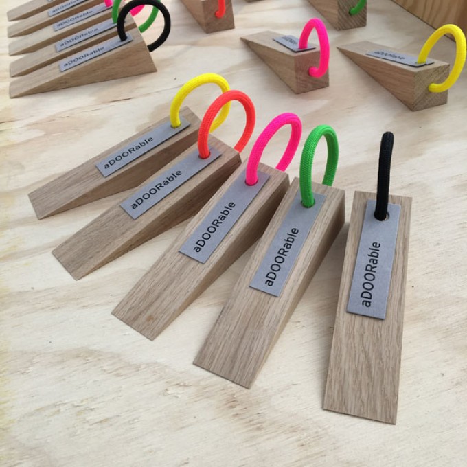stand der dinge – aDOORable Türstopper