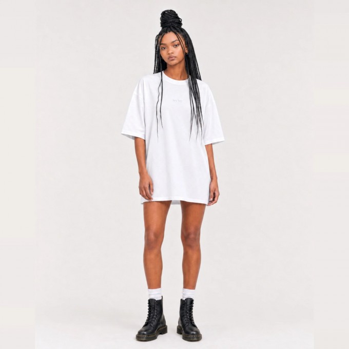Essential T-Shirt Weiß – Damen – hey hey studios