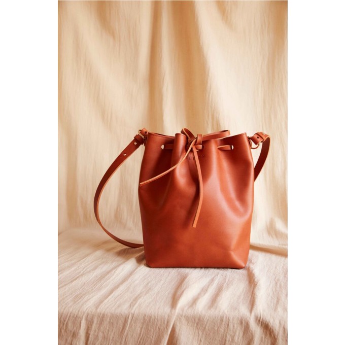 LELLOR Bucket Bag - Cognac