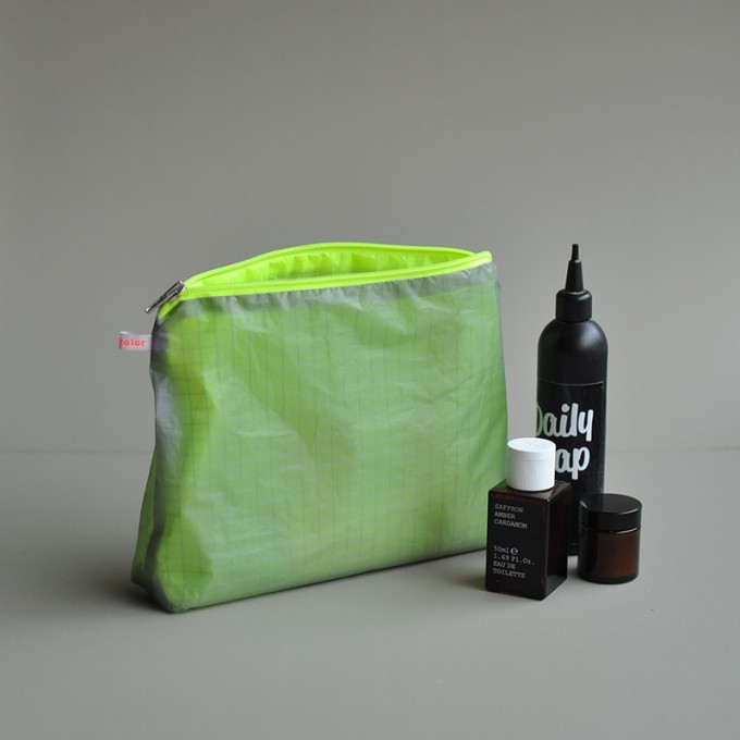 kolor magic pouch with zipper L / Kulturbeutel groß