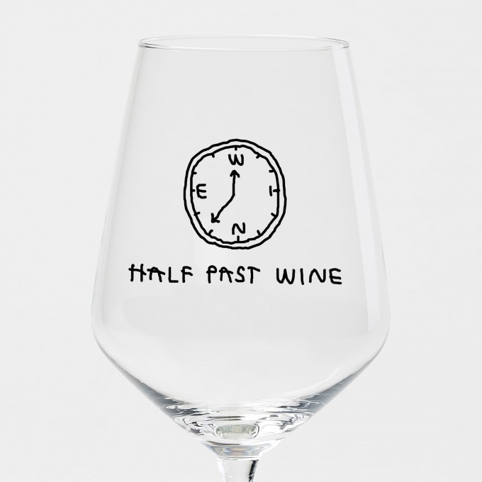 "Half Past Wine" Weinglas by Johanna Schwarzer × selekkt