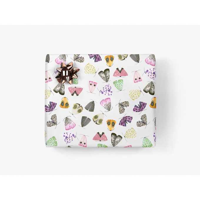 typealive / Geschenkpapier / Moths (gefaltet)