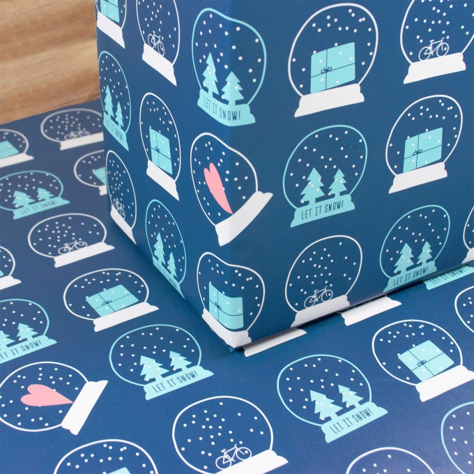 Bow & Hummingbird Geschenkpapier "Let it snow!"