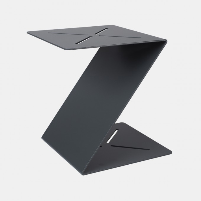 hinzkunst Beistelltisch „XYZ“ Edelstahl pulverbeschichtet, basaltgrau, RAL 7012